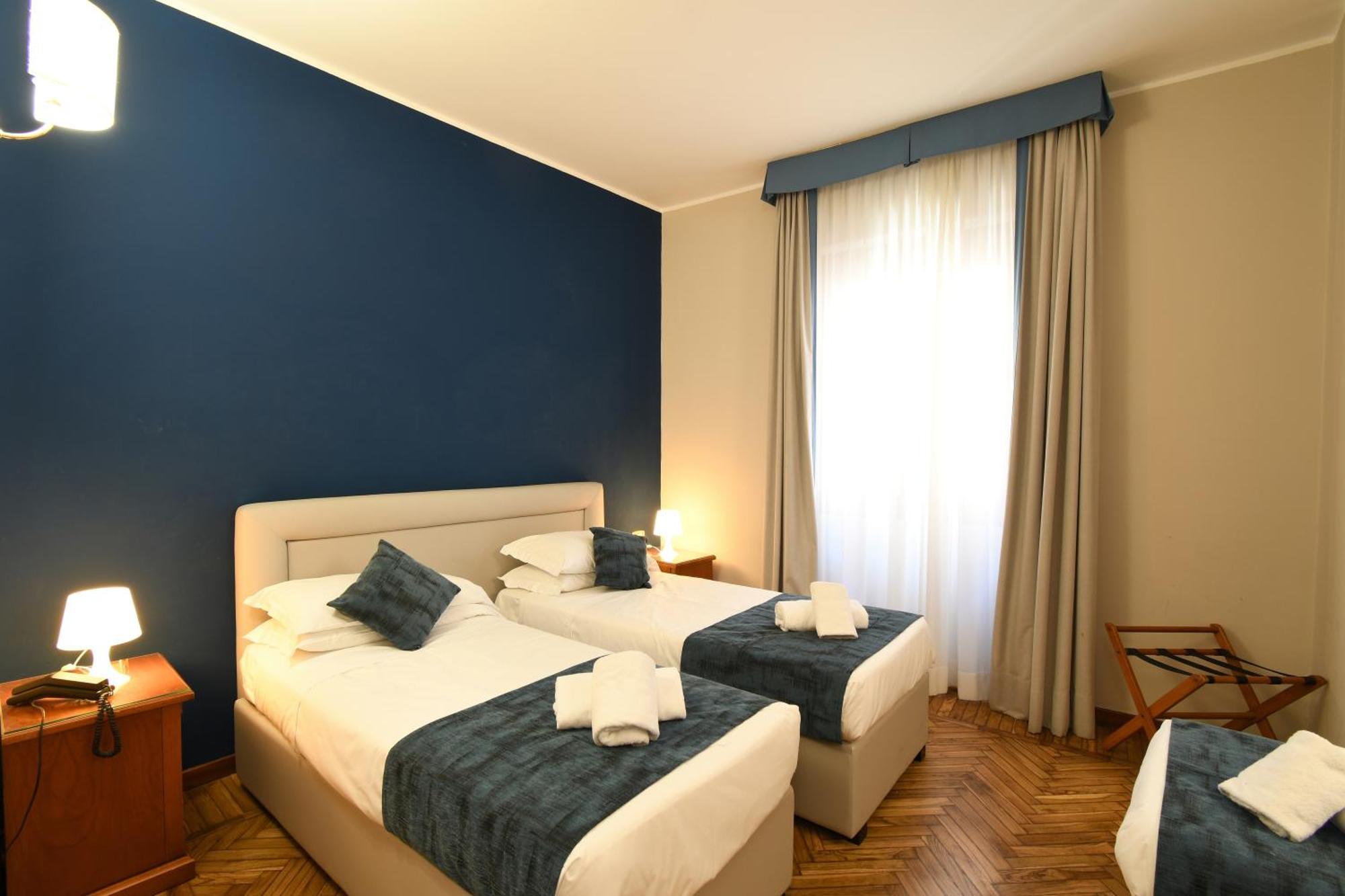 Hotel Cavour Rapallo Exterior photo